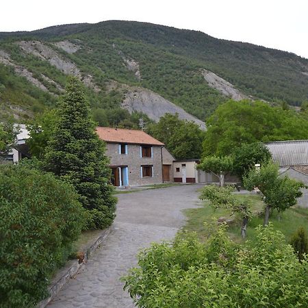 Apartamentos La Era Sorripas Dış mekan fotoğraf
